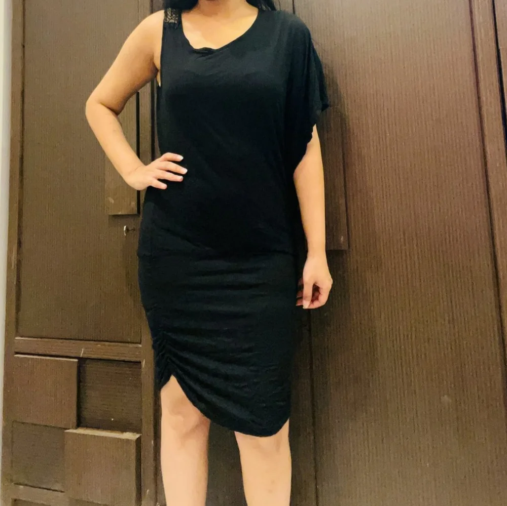 ZARA trending one shoulder dress - Picture 1 of 7